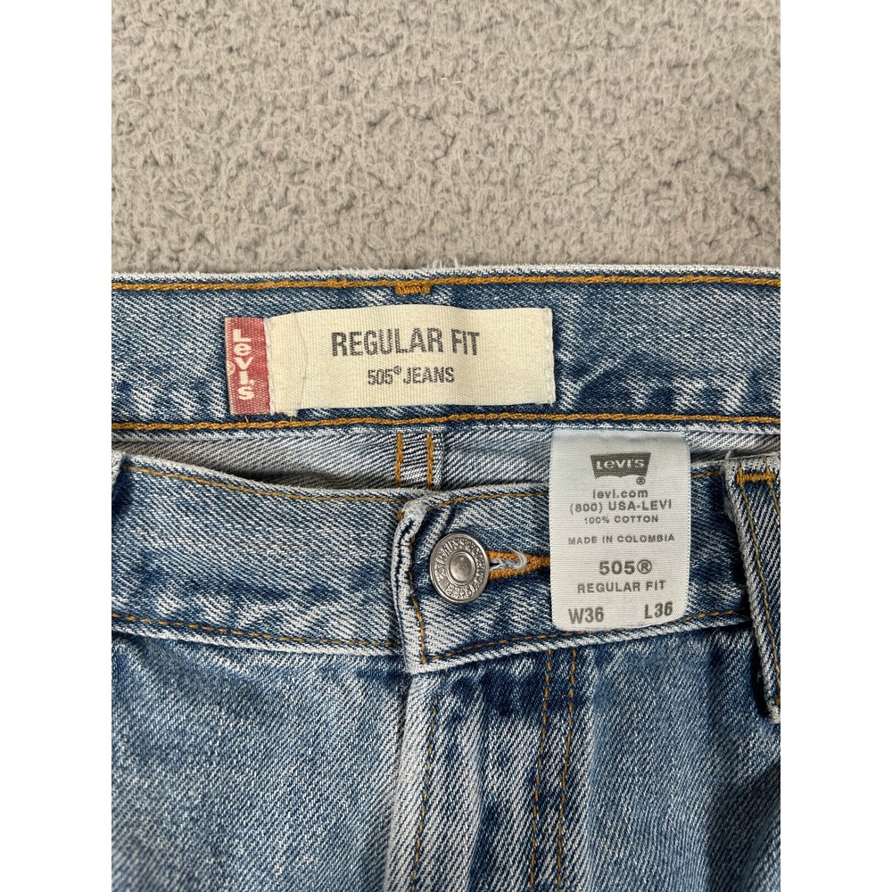 VTG Levis Jeans Mens 34x34 Blue Relaxed Y2K Great Faded Denim Distressed Grunge - Picture 4 of 8